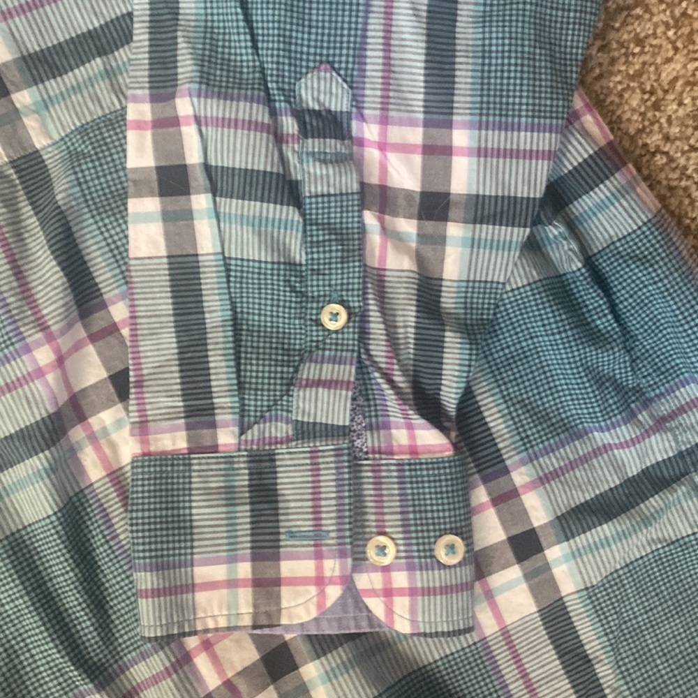 Tommy Bahamas button down - Picture 4 of 4